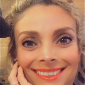 Meet your Posher, Karla